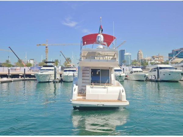 44ft Majesty yacht – deck view