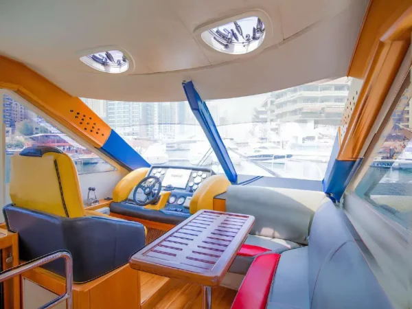 65ft yacht – side view
