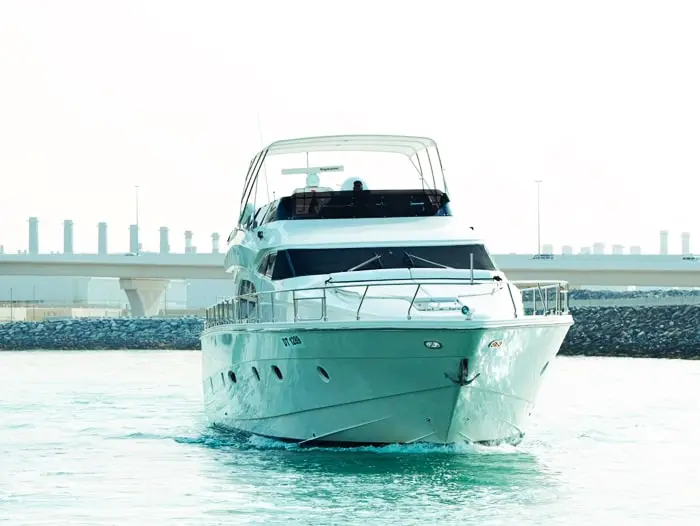 Yacht offers dubai