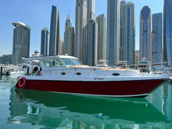 Rent 40ft Yacht in Dubai – Budget-Friendly Private Cruise