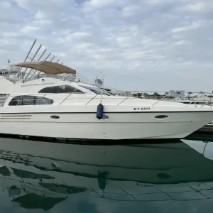 Luxury 42ft Yacht for Rent in Dubai Marina – Private Charter Experience