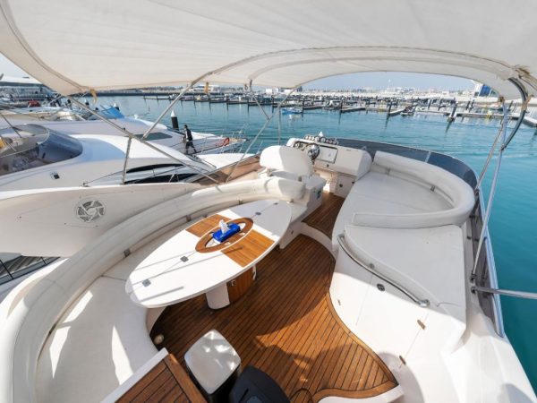 50ft Al Shali Yacht Dubai – Private Yacht for Sunset & Sightseeing Tours