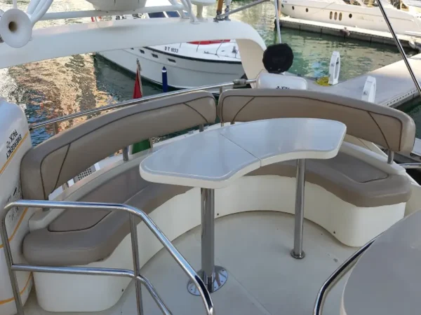 55ft Yacht for Hire in Dubai – Private, Affordable, and Memorable