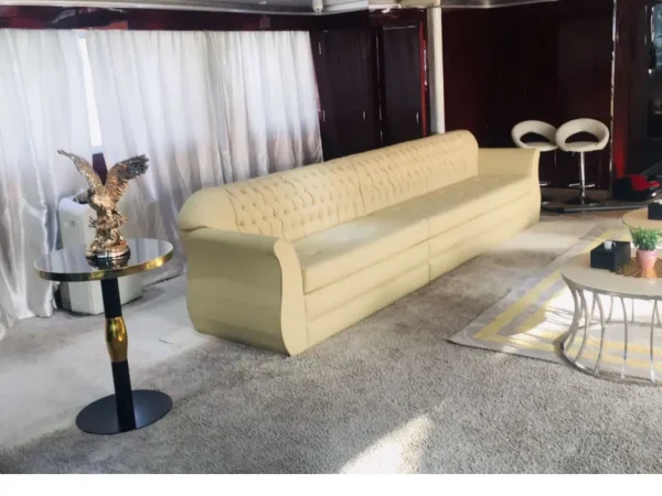 100FT Luxury Yacht Rental in Dubai