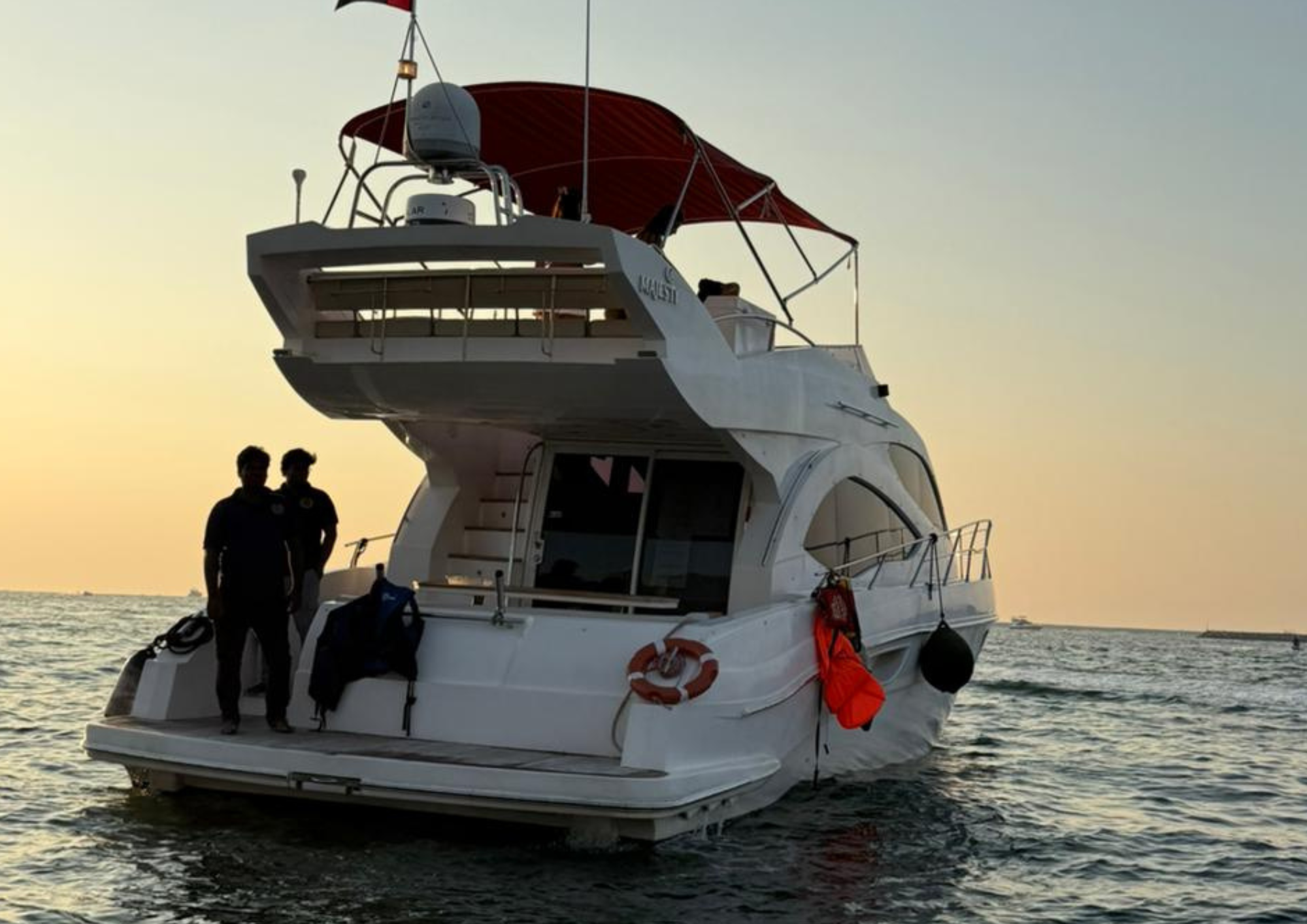 44ft Majesty Yacht for Rent in Dubai – Luxury Private Charter