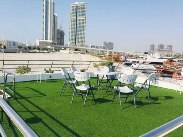 100FT Luxury Yacht Rental in Dubai
